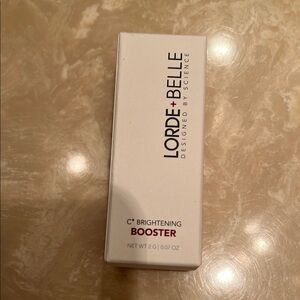 Lorde + Belle Brightening Booster